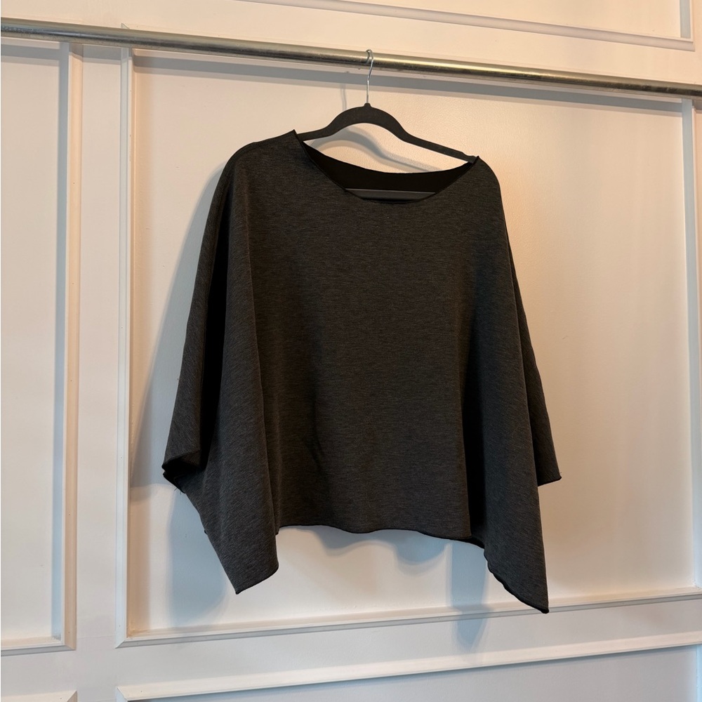 Lille reversible  Oversized Boxy Top